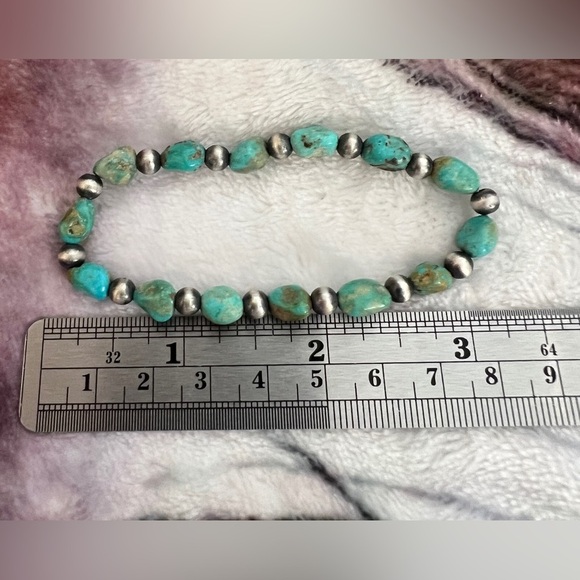 ❤️ 8mm Desert Pearl Turquoise Navajo Influenced Stretchy Bracelet for Stacking - Picture 14 of 15